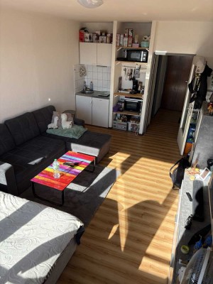 Helle 1-Zimmer Wohnung zentral gelegen