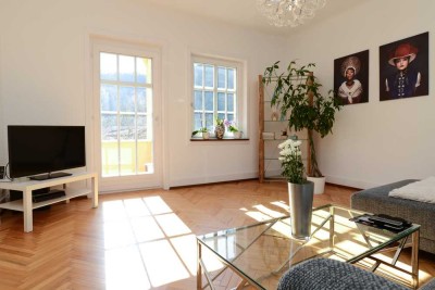 Charmante 5-Zimmer-Wohnung im historischen Junghans-Beamtenbau