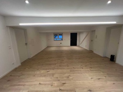 Erstbezug: Exklusive 3-Zimmer-Dachgeschosswohnung in Waghäusel