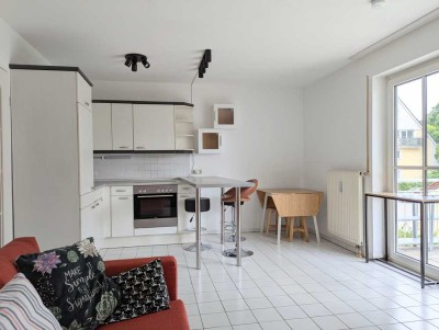 Helles 1,5‑Zimmer‑Appartement  in ruhiger Lage direkt am Ostpark (U-Bahn Michaelibad 5 min zu Fuß)