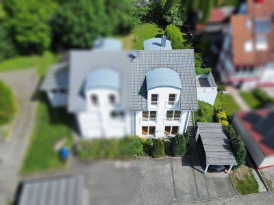 Familienfreundliche und gepflegte 5,5-Raum-Doppelhaushälfte