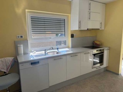Schöne 2-Zimmer-Wohnung  in AK-Honneroth für solventen Mieter
