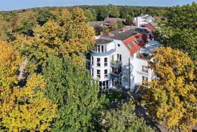 Exklusiv in Oberneuland – Kernsaniertes Wohnerlebnis mit Tiefgaragenstellplatz