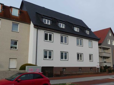 ERSTBEZUG nach Modernisierung - 3-Zimmer-Dachgeschosswohnung ab sofort