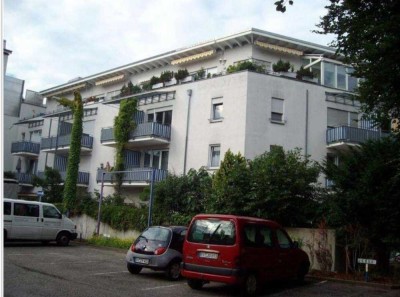 Ab 01.10.25 bis 30.04.26 voll möbliertes 1,5 -Zimmer Wohnung in Top Lage zu vermieten