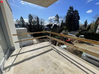 ERSTBEZUG: Eleganter Pärchentraum mit Ausblick auf die Villengegend St. Veit
