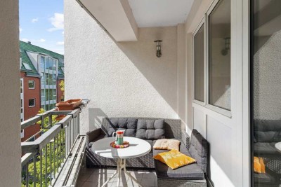 Sonnige Penthousewohnung in ruhiger Lage in Weissensee