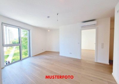 EHK 100 | 1 Zi Studio mit südseitigem Eigengarten &amp; Terrasse
