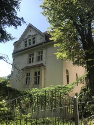 WOW! Historisches Highlight in Görlitzer Südstadt-Villa! 3 Zimmer mit Wintergarten & Tageslichtbad!