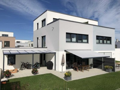 Geräumige, moderne Doppelhaushälfte mit gehobener Innenausstattung in Waltenhofen