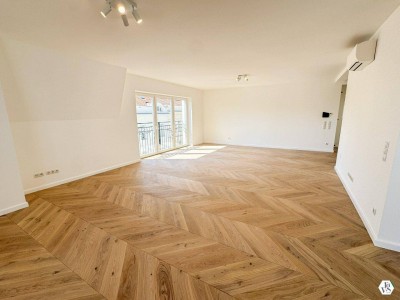 Exklusive Dachgeschosswohnung in Toplage - Erstbezug mit großer Terrasse und hochwertiger Ausstattung