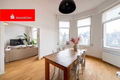 Frankfurt-Nordend: Helle 3-Zimmer-Altbauwohnung mit klassischem Flair