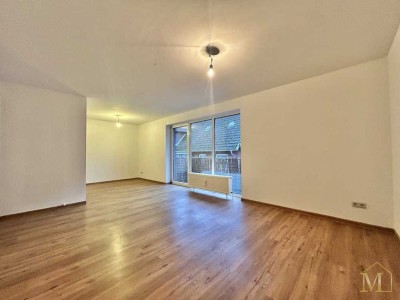 Klarer Streck: Helle 3 Zimmer Wohnung mit Balkon