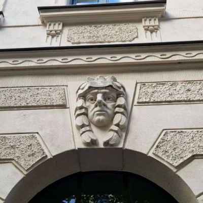 Attraktive Altbauwohnung im Denkmal im beliebten Bezirk Stötteritz
