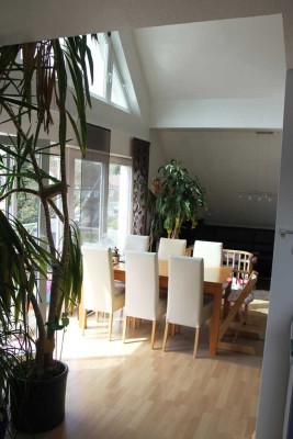 Maisonett-Wohnung (3,5-Zimmer) in einem gepflegten und ruhigen 6 Familienhaus in Dortmund Oespel