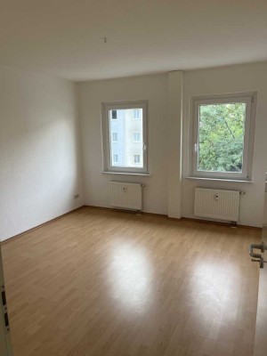 Attraktive, sonnige und ruhig gelegene Wohnung in begehrter Lage von Markkleeberg