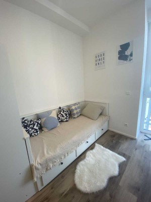 Mitten in STUTTGART ! Wunderschöne vollmöbilierte Studioapartments zur Miete