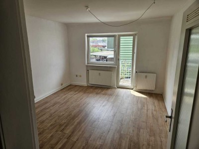 Freundliche und gepflegte 2-Raum-Wohnung mit Balkon in Bochum