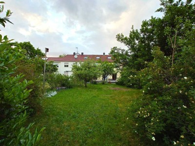Mehrfamilienhaus mit großem Garten!