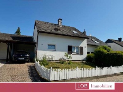 Freistehendes EFH. mit Gartenidylle und Garage /  Wohnglück für die ganze Familie