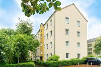 2-Zimmer-Wohnung mit Einbauküche und Balkon
