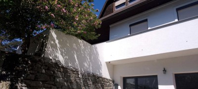 Villen Etage mit eigenem Pool 5 Minuten vom Badesee