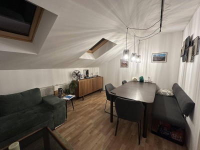 wunderschöne 2 Zimmer Wohnung in absoluter Ruhelage mit Balkon – Ihr neues Zuhause wartet!
