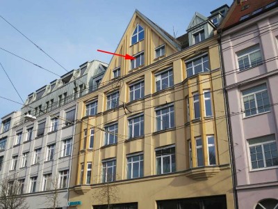Ideal - zentral - egal wohin: Helle 2-ZKB Wohnung mit ca. 62 m² Wfl. in der Augburger Innenstadt