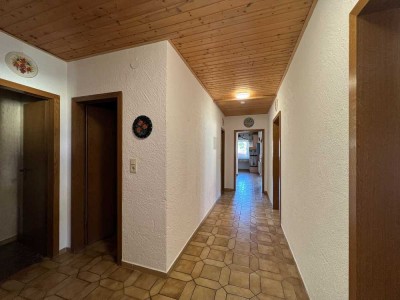 4-Zimmer Wohnung mit Balkon und Garage in Waldmohr