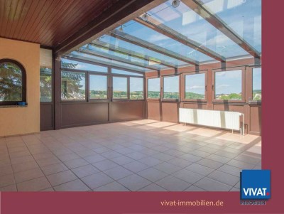 Wintergarten, Blick, Gartenpool, PV, viel Platz für die Familie - großes EFH oder Generationenhaus