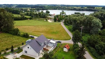 Vollmöblierte 3-Zi.-Ferienwohnung m. Terrasse u. Seeblick, max. 6 Mon.