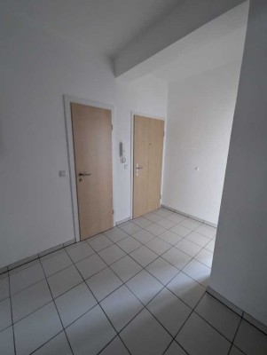 Schöne und sanierte 2-Raum-Wohnung mit gehobener Innenausstattung mit Balkon in Witten