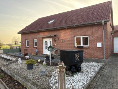 KARSTEN IMMOBILIEN ermöglicht Ihnen: Ruhiges Wohnen, trotz zentraler Lage in Wunstorf / Mesmerode