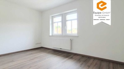 Moderne 2-Raumwohnung mit großem Balkon und Blick ins Grüne wartet auf Sie!