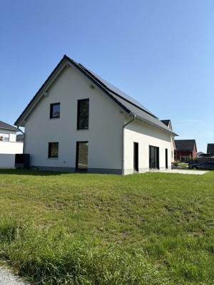 Traumhaftes Einfamielienhaus mit energieeffizienter Ausstattung