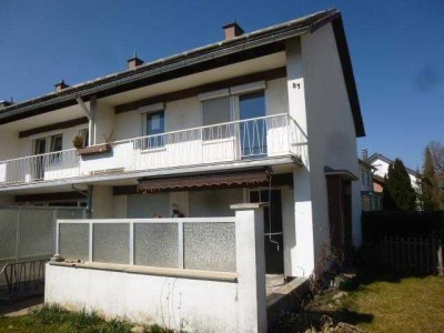 Sanierungsbedürftiges Reihenendhaus in Kaufbeuren-Neugablonz mit Garten