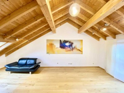 Charmante Dachgeschosswohnung
