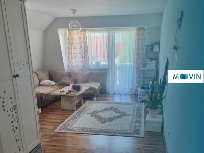 Gemütliche 2-Zimmer-Dachgeschosswohnung mit Balkon