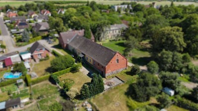 Großes Haus mit vielen Möglichkeiten in einer ruhigen Wohnlage