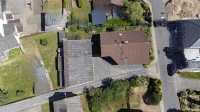 Großzügiges Einfamilienhaus mit Nebengebäude – Ideal für Tierhaltung, Werkstatt oder Lager!