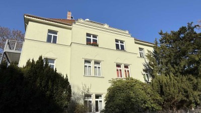 Wohnen in bester Lage, EG, 1.OG, 2.OG 2- Raumwohnung mit Balkon, Erstbezug nach Modernisierung