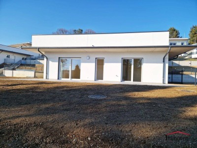 ERSTBEZUG - RUHELAGE in Mariatrost: moderne 4-Zimmerwohnung mit Terrasse, mit Garten und 2 Tiefgaragenplätze