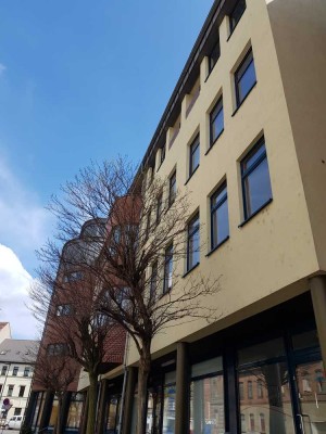 Schicke Dachgeschosswohnung mit der großen Terrasse im Top-Zustand!