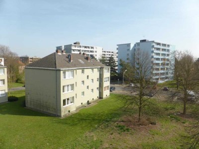 Demnächst frei! 4-Zimmer-Wohnung in Mönchengladbach Bonnenbroich - Geneicken