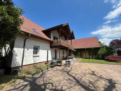 Rheinau, Freistett - Großzügiges Anwesen mit zusätzlichem Bauplatz!