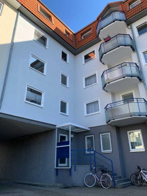 schöne 4 Raum Wohnung mit Balkon im Dachgeschoss
