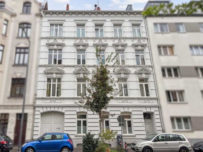 Denkmalschutz: Stylish wohnen auf ca. 22 m² – möbliertes Mini-Loft in Köln-Ehrenfeld