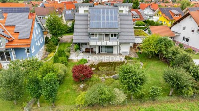 Architekten-Energieeffizienshaus mit Gartenparadies & gehobenem Wohnkomfort