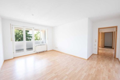 Bezugsfrei: 3-Zimmer-Wohnung mit Loggia & Grünblick in begehrter Lage Freiburg-Rieselfeld ca. 76 m²