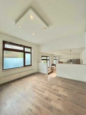*** Großzügige 3-Zimmer Wohnung in guter Lage in Calw ***